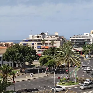 Valdes Center Los Cristianos Apartment